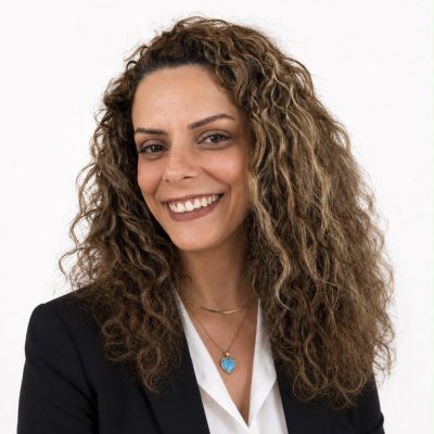 איסראא אבו ראס, פיתוח עסקי